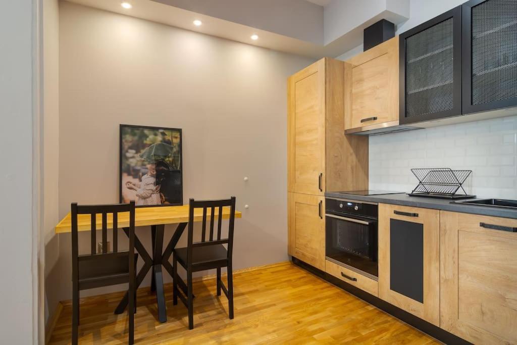Modern Design 1 Bdrm, 4 Guests, Top Cente, Near Parliament, Self Check-In Sofia Extérieur photo